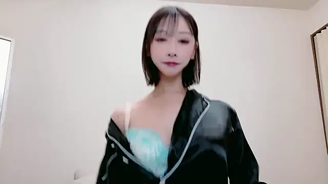 Snapshot of Asuka_H_xxx chatting on March 25, 2026, 1:32 pm Asuka H xxx online show from March 25, 2026, 1:32 pm
