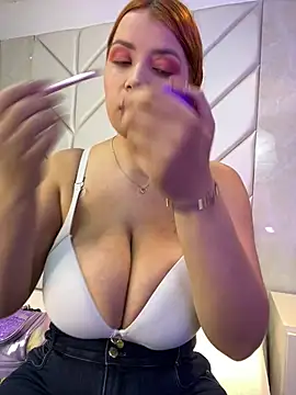 Snapshot of Samanta_Rave chatting on July 25, 2026, 12:11 pm Samanta Rave online show from July 25, 2026, 12:11 pm