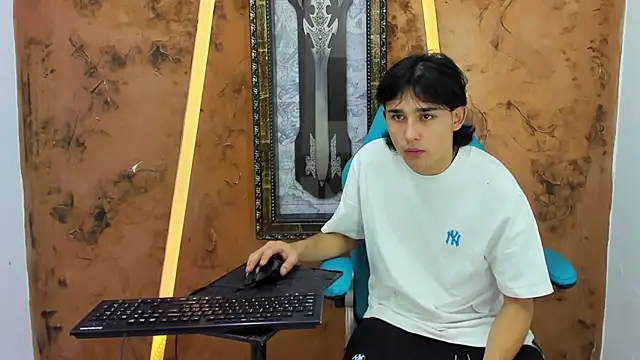 monky 0002 online show from July 11, 2026, 4:24 am