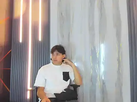 monky 0002 online show from June 24, 2026, 1:04 am