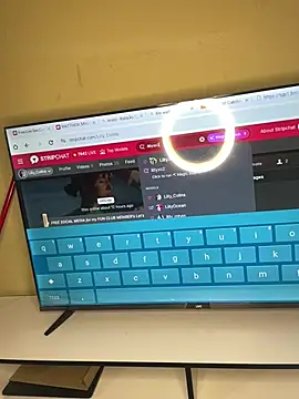 Snapshot of LillyXO2 chatting on March 1, 2026, 2:50 pm LillyXO2 online show from March 1, 2026, 2:50 pm