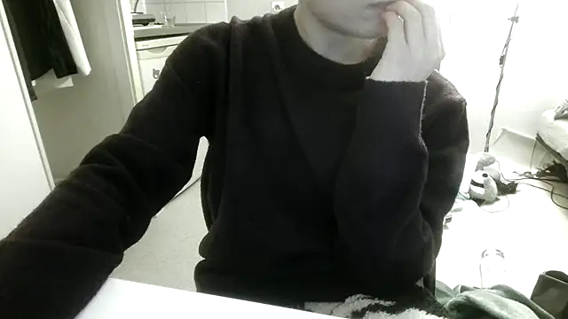 TwinkyALEXI online show from March 1, 2026, 10:32 pm