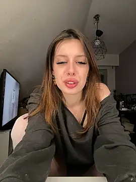 Snapshot of Johanna420 chatting on March 10, 2026, 12:36 am Johanna420 online show from March 10, 2026, 12:36 am