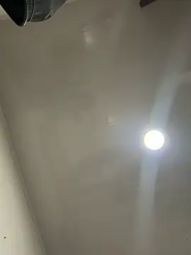 Zoe Luxxe  online show from May 25, 2026, 9:24 pm