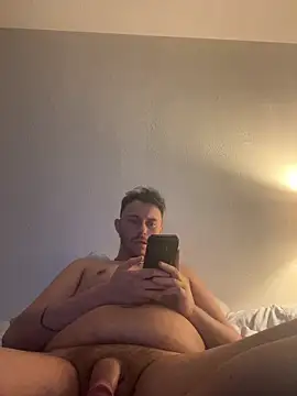 TallHungandCloudy69 online show from March 5, 2026, 1:46 am