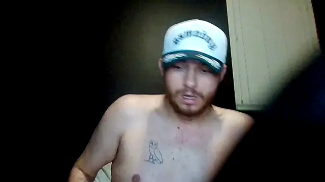 Snapshot of TallHungandCloudy69 chatting on July 18, 2026, 10:24 am TallHungandCloudy69 online show from July 18, 2026, 10:24 am