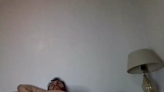 TallHungandCloudy69 online show from April 2, 2026, 2:08 am