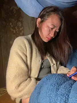 Candy baby01 online show from March 26, 2026, 11:41 am