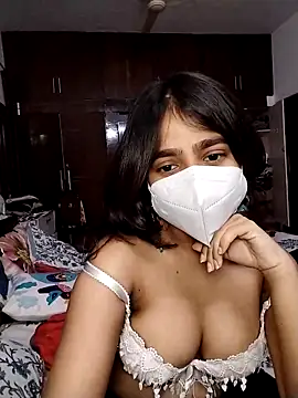Snapshot of Ishaa_22 chatting on March 8, 2026, 5:38 pm Ishaa 22 online show from March 8, 2026, 5:38 pm