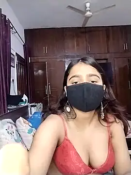 Snapshot of Ishaa_22 chatting on March 24, 2026, 6:19 pm Ishaa 22 online show from March 24, 2026, 6:19 pm