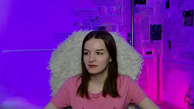 Snapshot of KellieBanshe chatting on May 15, 2026, 8:23 am KellieBanshe online show from May 15, 2026, 8:23 am