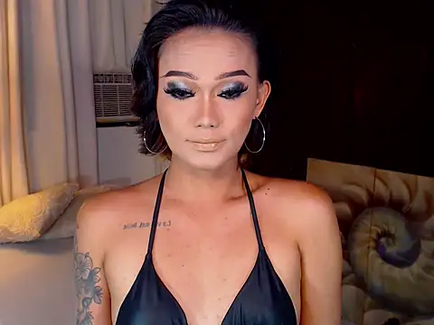 xXLustFullTransXx online show from March 20, 2026, 1:50 am