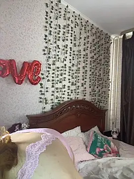 SweetsforLily online show from March 11, 2026, 1:38 pm