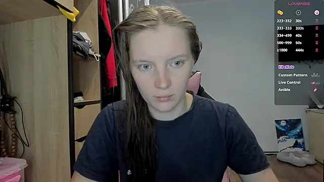 Mary Blu online show from September 18, 2025, 9:56 am