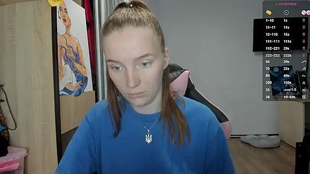 Mary Blu online show from October 5, 2025, 7:54 am