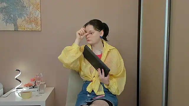 ManaGallob online show from March 26, 2026, 4:11 am