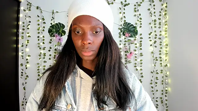 yoursweetsin16 online show from April 23, 2026, 2:51 pm