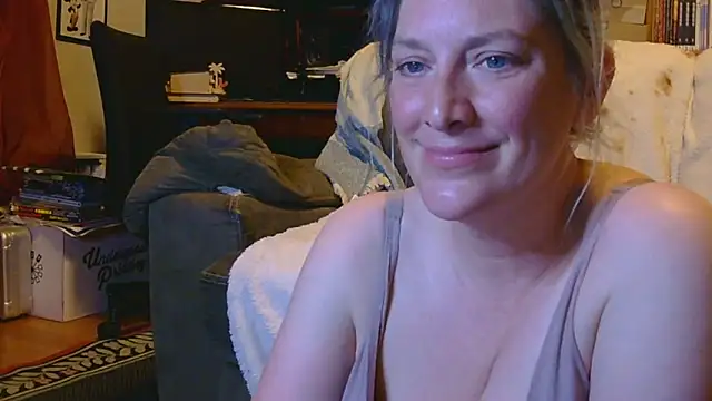 MistyMountains96 online show from March 31, 2026, 4:14 am