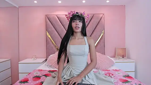 chloe larson online show from March 10, 2026, 11:25 am