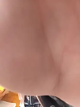 Baby Pink Love online show from March 28, 2026, 2:07 pm