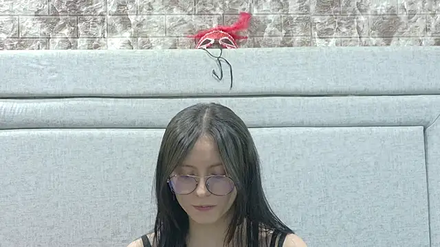 Snapshot of Naomimolie chatting on June 16, 2026, 12:05 pm Naomimolie online show from June 16, 2026, 12:05 pm