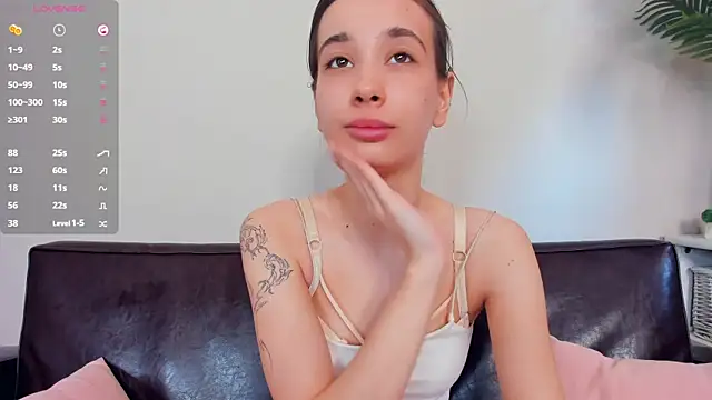 LaceyLettman online show from April 25, 2026, 9:45 am