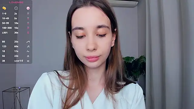 LaceyLettman online show from April 23, 2026, 1:46 pm