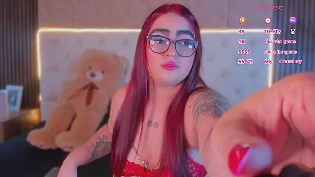 apriilfox online show from March 27, 2026, 3:59 am