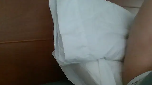Snapshot of freetom31 chatting on March 15, 2026, 7:04 am freetom31 online show from March 15, 2026, 7:04 am