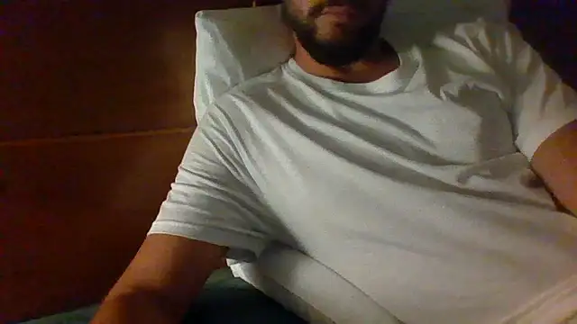 Snapshot of freetom31 chatting on March 9, 2026, 12:41 pm freetom31 online show from March 9, 2026, 12:41 pm