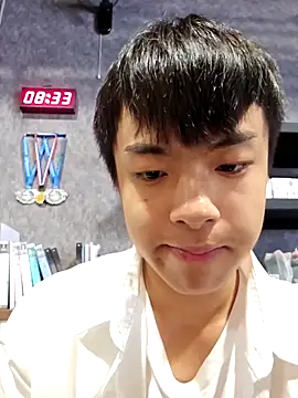 Snapshot of ovo0810 chatting on March 17, 2026, 12:35 am ovo0810 online show from March 17, 2026, 12:35 am