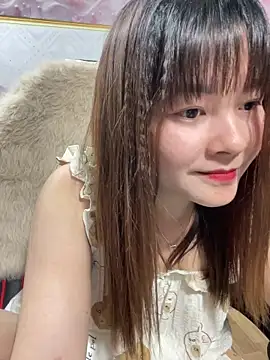 Little Muse78 online show from April 1, 2026, 1:41 pm