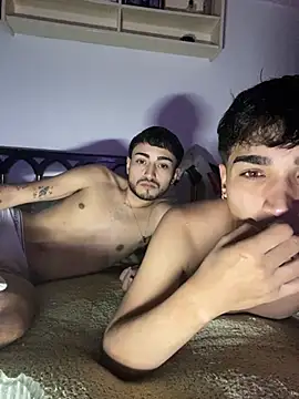 Snapshot of Lucasss2204 chatting on March 11, 2026, 4:28 am Lucasss2204 online show from March 11, 2026, 4:28 am