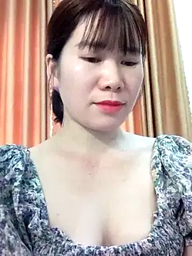 Snapshot of Bondgirl_9 chatting on May 22, 2026, 5:16 am Bondgirl 9 online show from May 22, 2026, 5:16 am