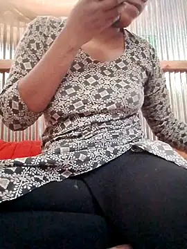 Snapshot of pakhibhabi chatting on March 12, 2026, 8:40 am pakhibhabi online show from March 12, 2026, 8:40 am