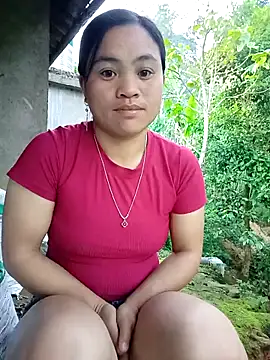 Snapshot of Mayxinh_love chatting on May 13, 2026, 11:01 pm Mayxinh love online show from May 13, 2026, 11:01 pm