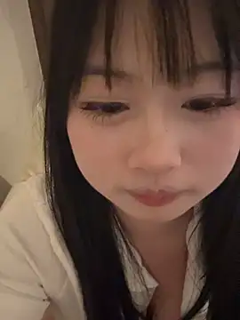 xiaozhu-668 online show from May 27, 2026, 2:13 pm