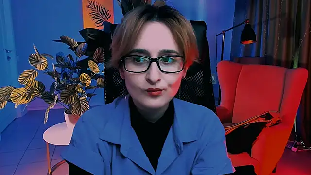 LixeLuna online show from May 24, 2026, 6:35 am