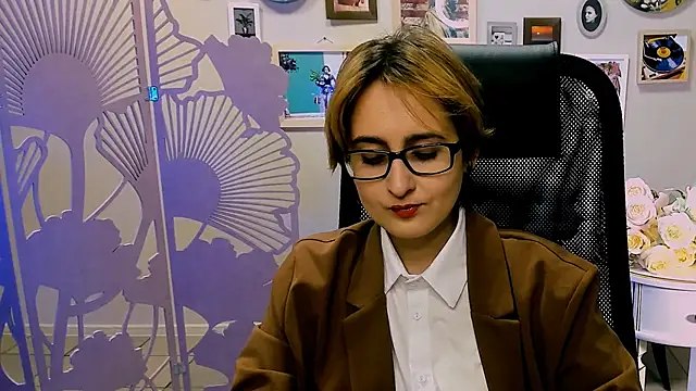 LixeLuna online show from June 5, 2026, 6:29 am