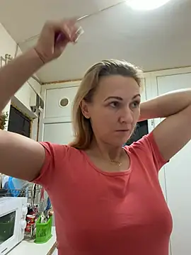 Snapshot of Secret_Ladyx chatting on July 28, 2026, 3:03 am Secret Ladyx online show from July 28, 2026, 3:03 am