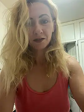 Snapshot of Secret_Ladyx chatting on June 29, 2026, 5:25 am Secret Ladyx online show from June 29, 2026, 5:25 am