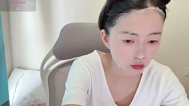 Snapshot of jinxiyao01 chatting on July 23, 2026, 2:42 am jinxiyao01 online show from July 23, 2026, 2:42 am