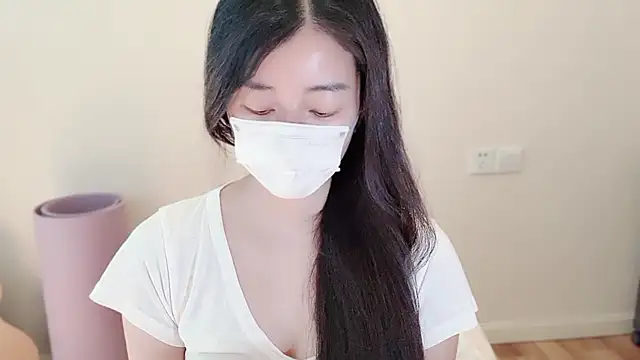 jinxiyao01 online show from May 4, 2026, 2:59 am