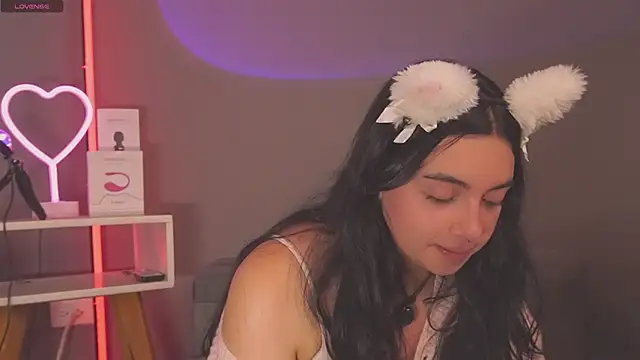 Im Elaris online show from March 28, 2026, 1:45 pm