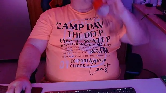 Snapshot of Blase_Hase123 chatting on March 3, 2026, 6:26 pm Blase Hase123 online show from March 3, 2026, 6:26 pm