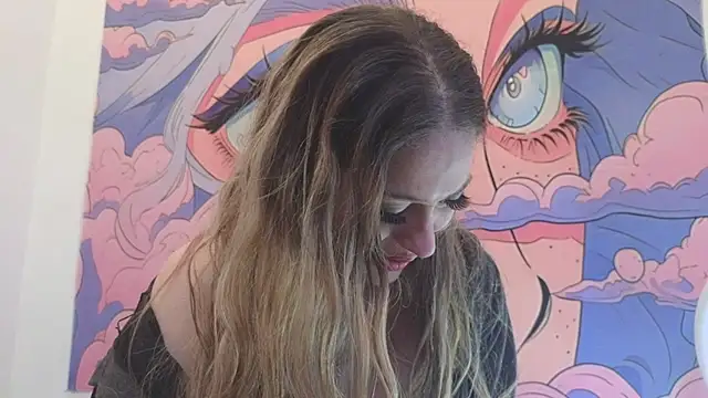 Snapshot of Caroline_hernandes chatting on June 1, 2026, 1:00 pm Caroline hernandes online show from June 1, 2026, 1:00 pm
