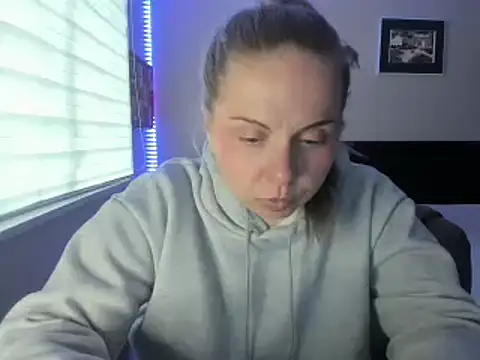 callme iva online show from April 19, 2026, 12:11 am