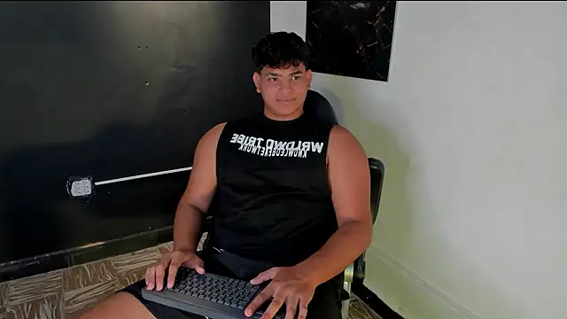 ThiagoVibes 212 online show from March 6, 2026, 9:21 pm