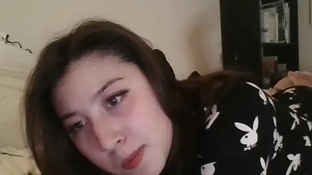 Snapshot of Silverbabyyy2007 chatting on April 11, 2026, 7:45 am Silverbabyyy2007 online show from April 11, 2026, 7:45 am