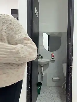 Snapshot of Belaros chatting on March 5, 2026, 1:51 pm Belaros online show from March 5, 2026, 1:51 pm